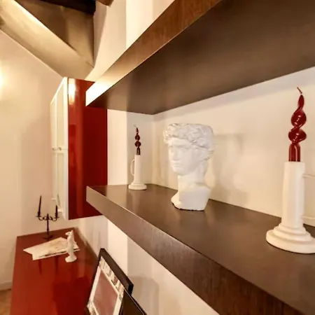 The Byzantine Palace, Centro Apartment